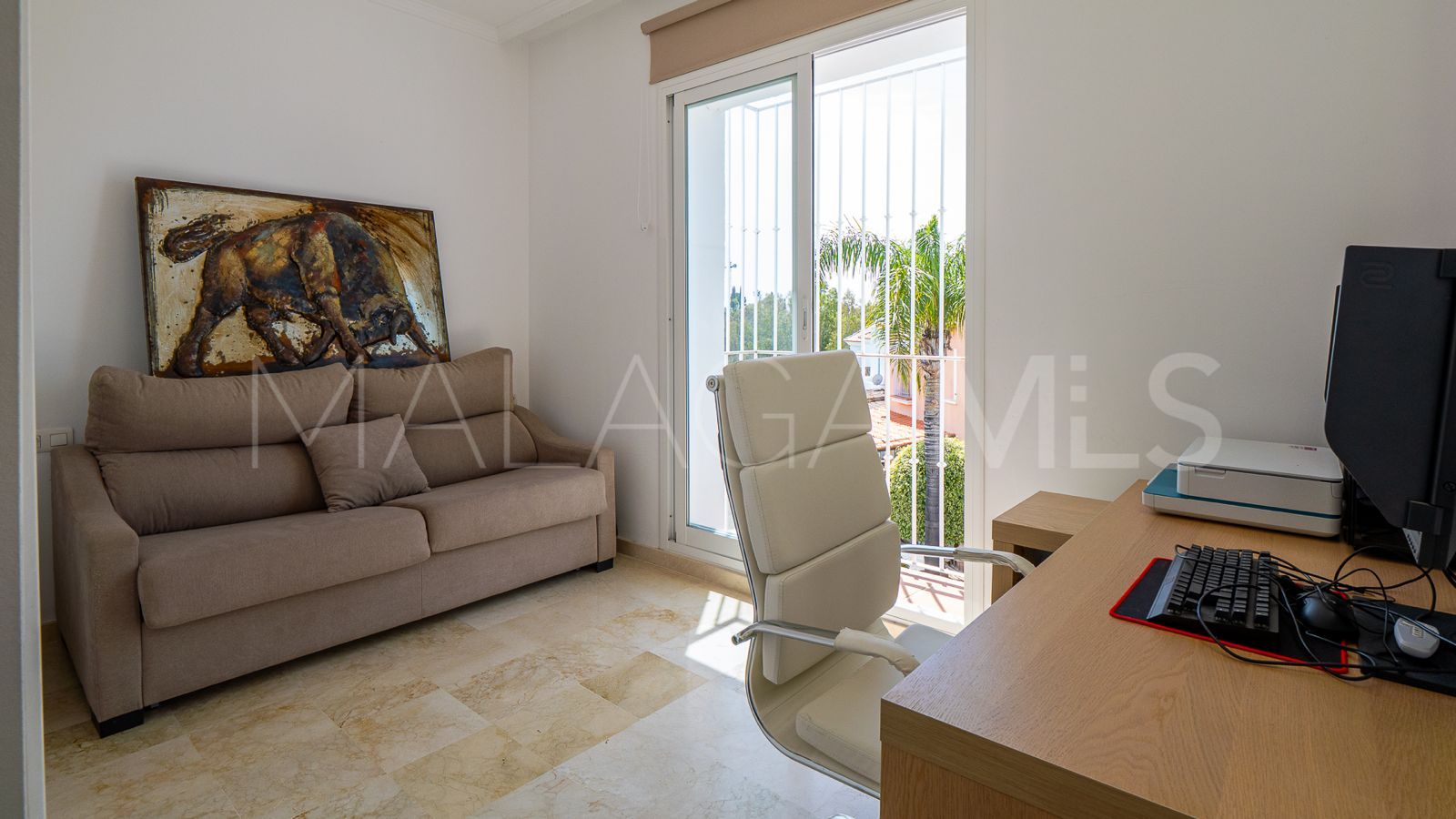 Buy 2 bedrooms town house in Nueva Andalucia