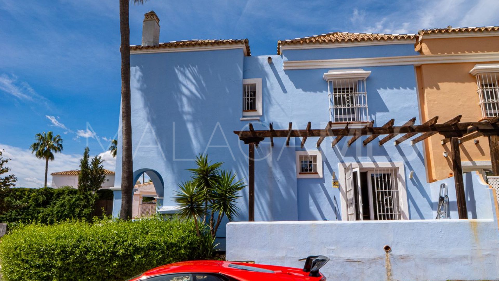 Buy 2 bedrooms town house in Nueva Andalucia