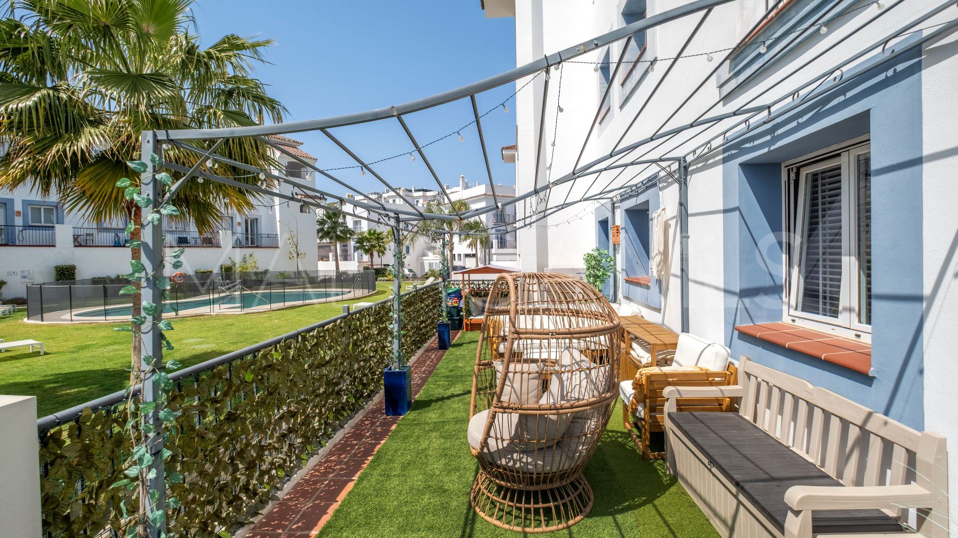 Ground floor apartment with 3 bedrooms for sale in Paraiso Pueblo