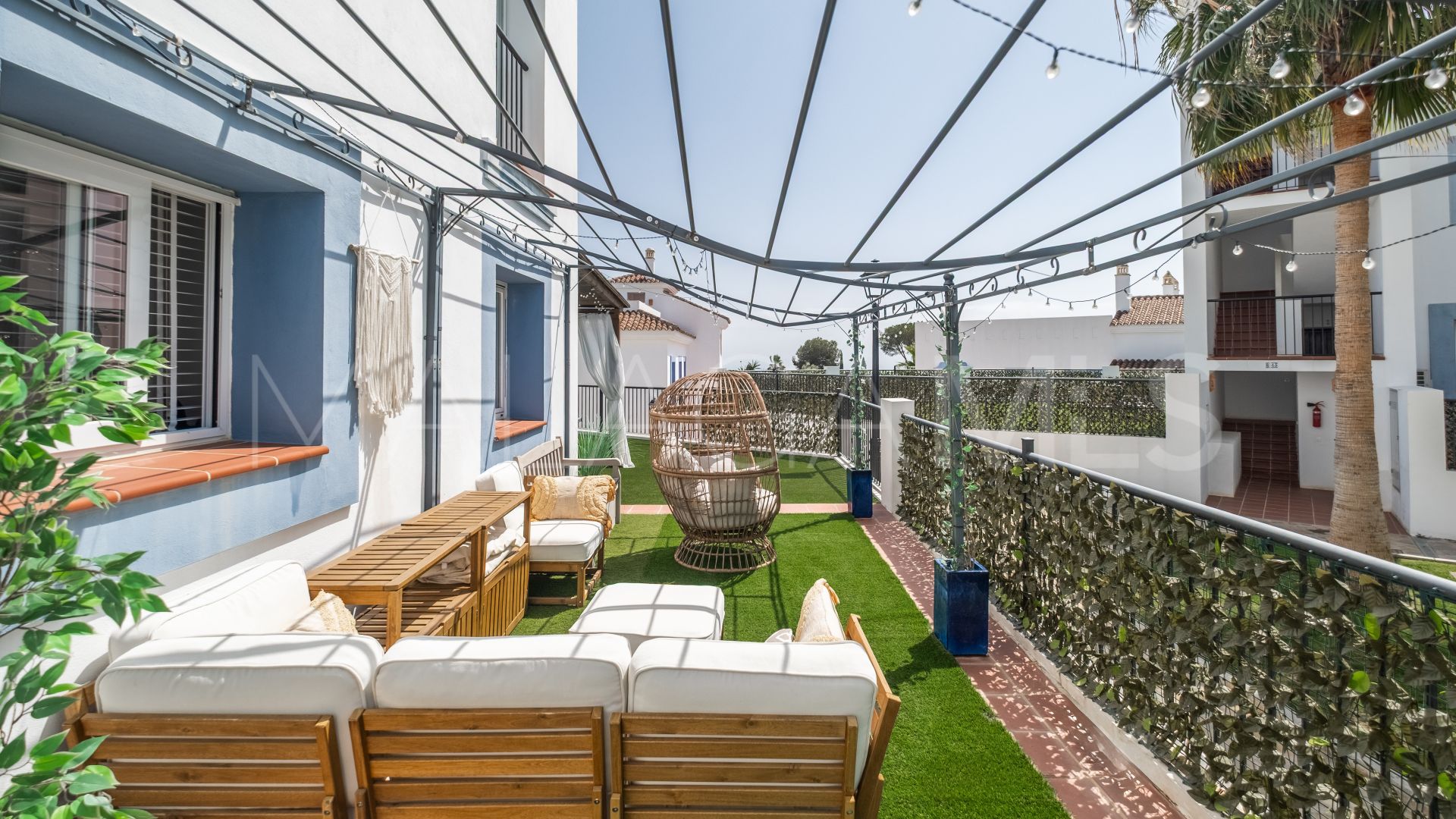 Ground floor apartment with 3 bedrooms for sale in Paraiso Pueblo