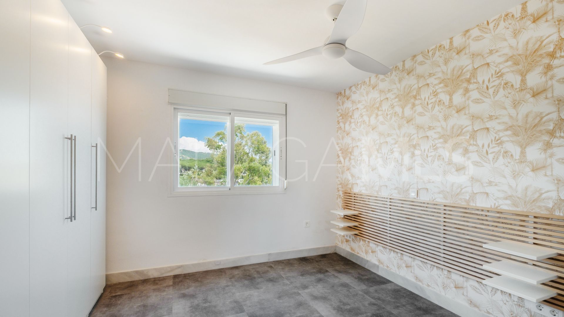 Zweistöckiges penthouse for sale in Costabella