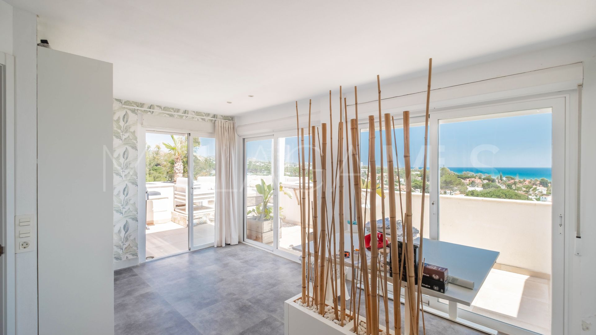 Zweistöckiges penthouse for sale in Costabella