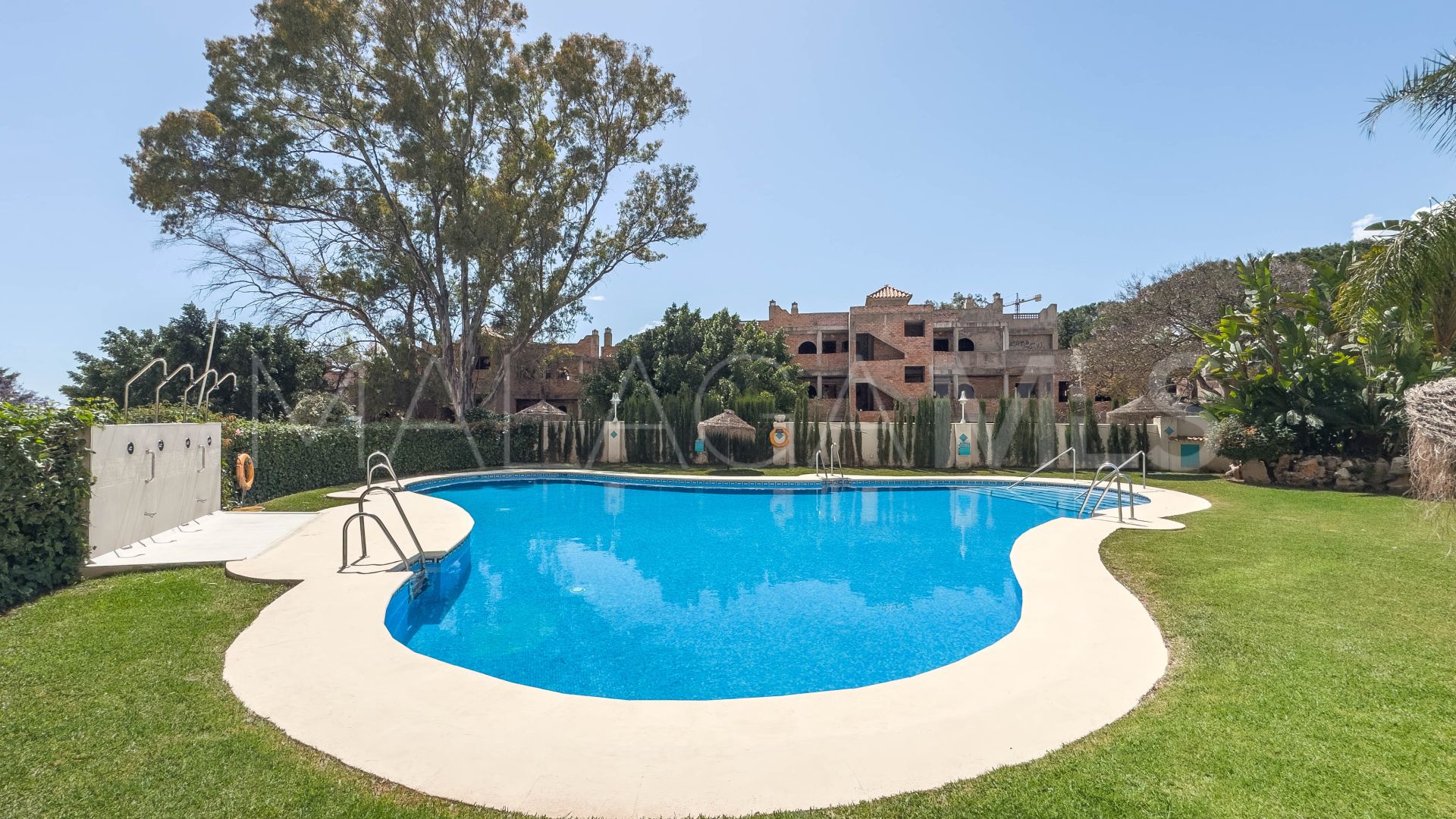 Zweistöckiges penthouse for sale in Costabella