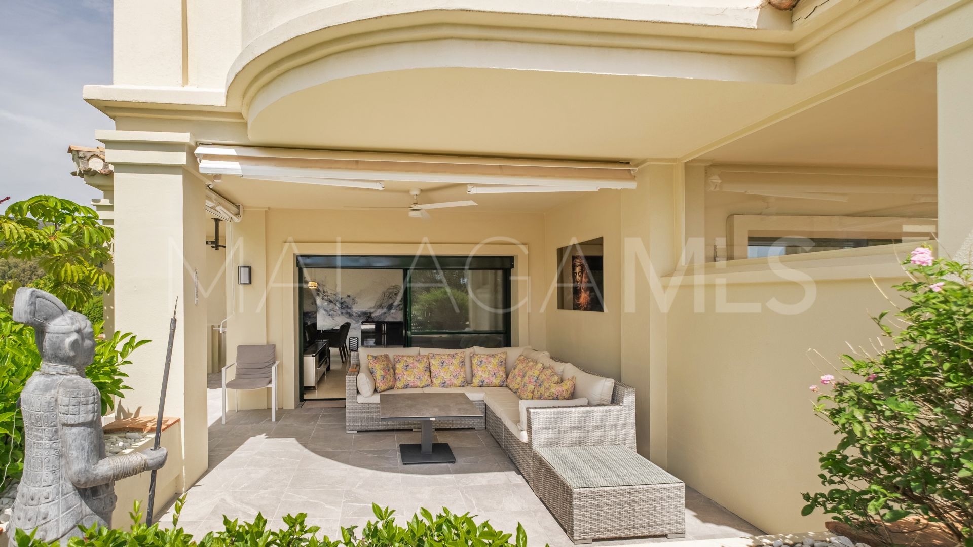 Se vende apartamento planta baja with 2 bedrooms in Capanes Sur