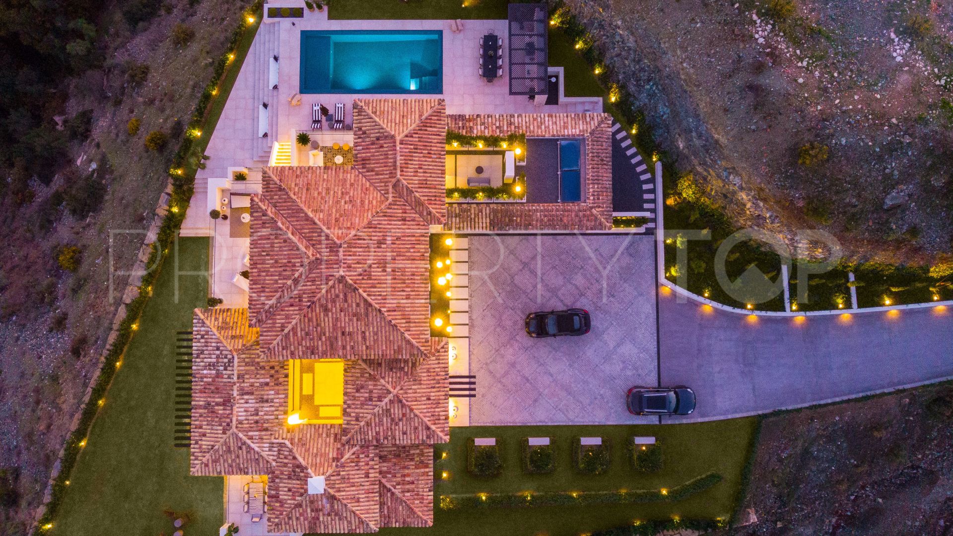 Villa en venta en El Madroñal de 5 dormitorios