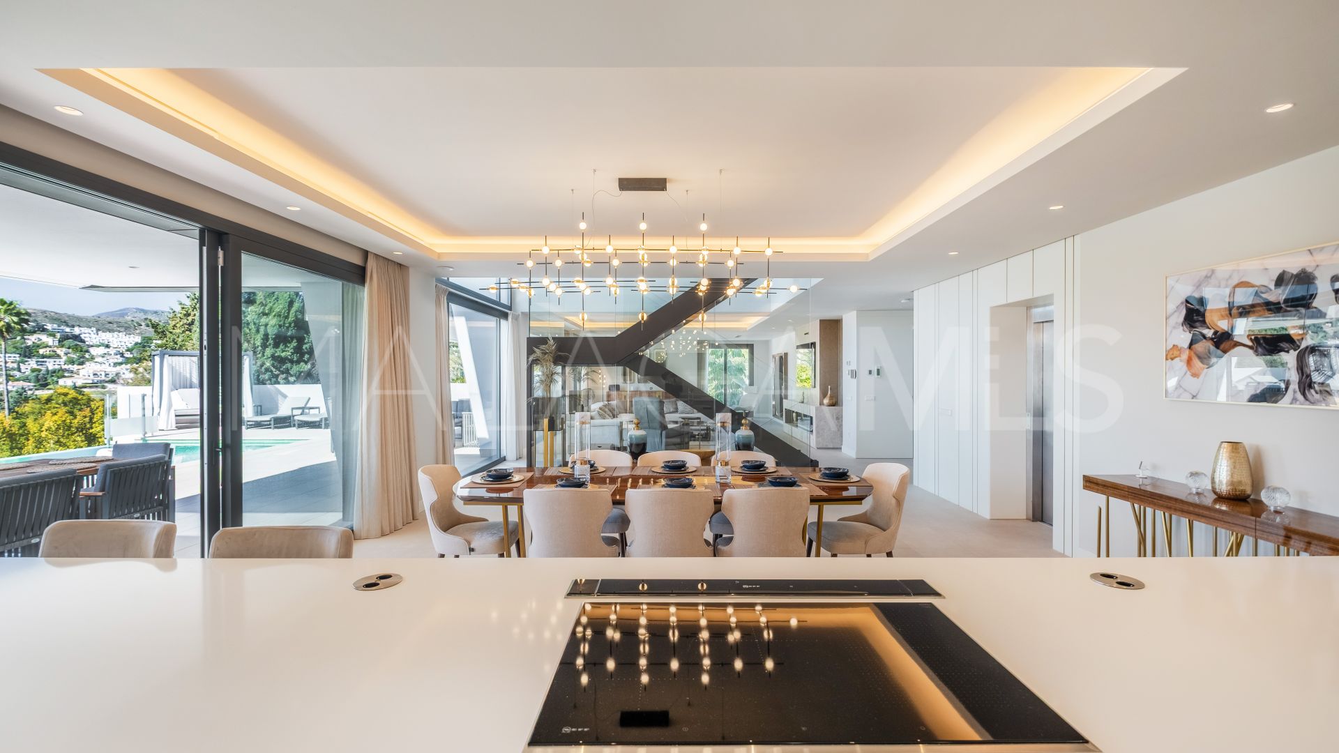 Villa for sale in El Paraiso