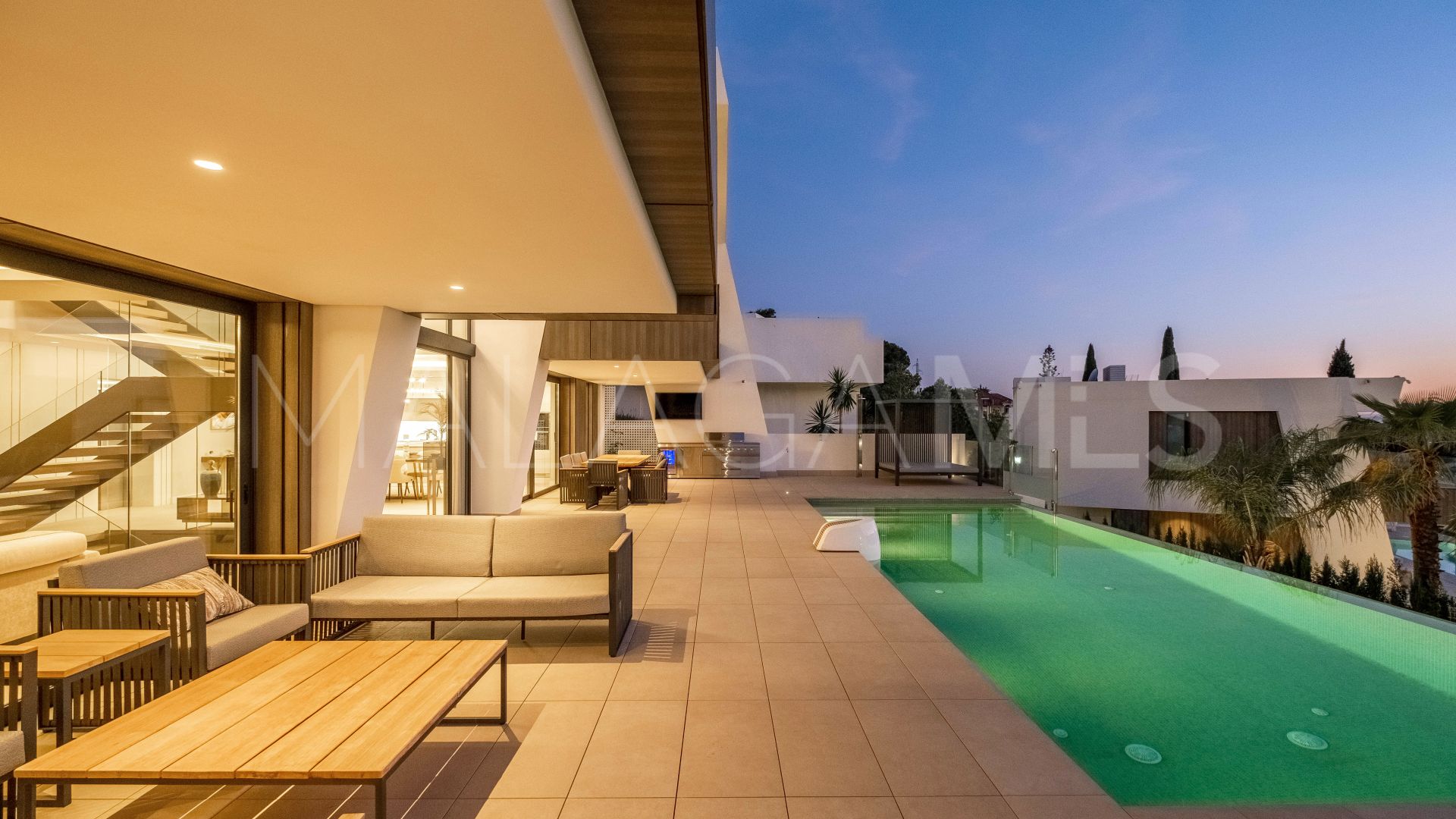 Villa for sale in El Paraiso