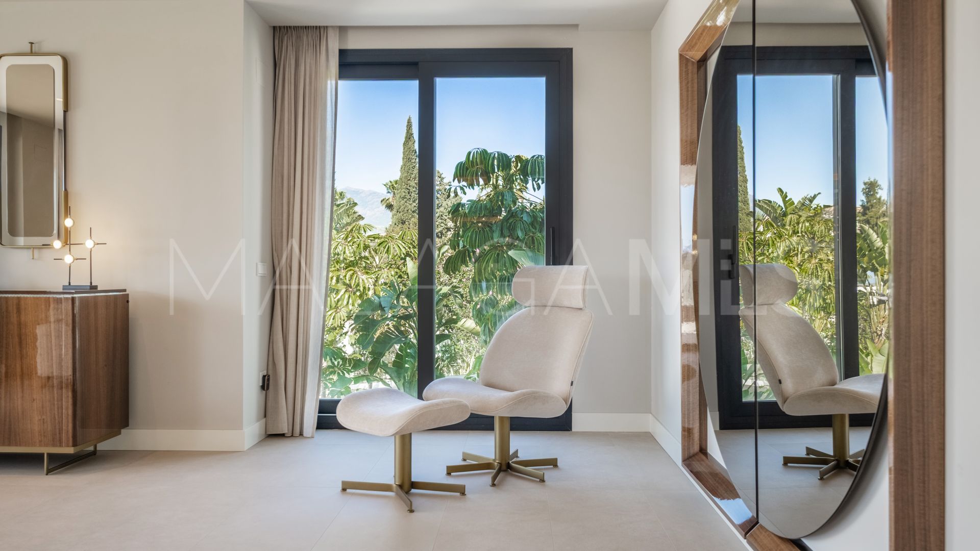 Villa for sale in El Paraiso