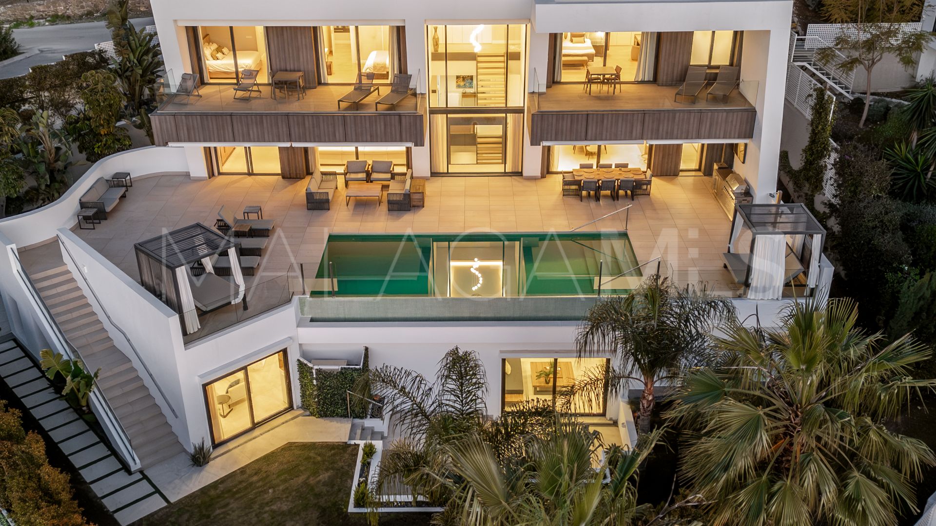 Villa for sale in El Paraiso