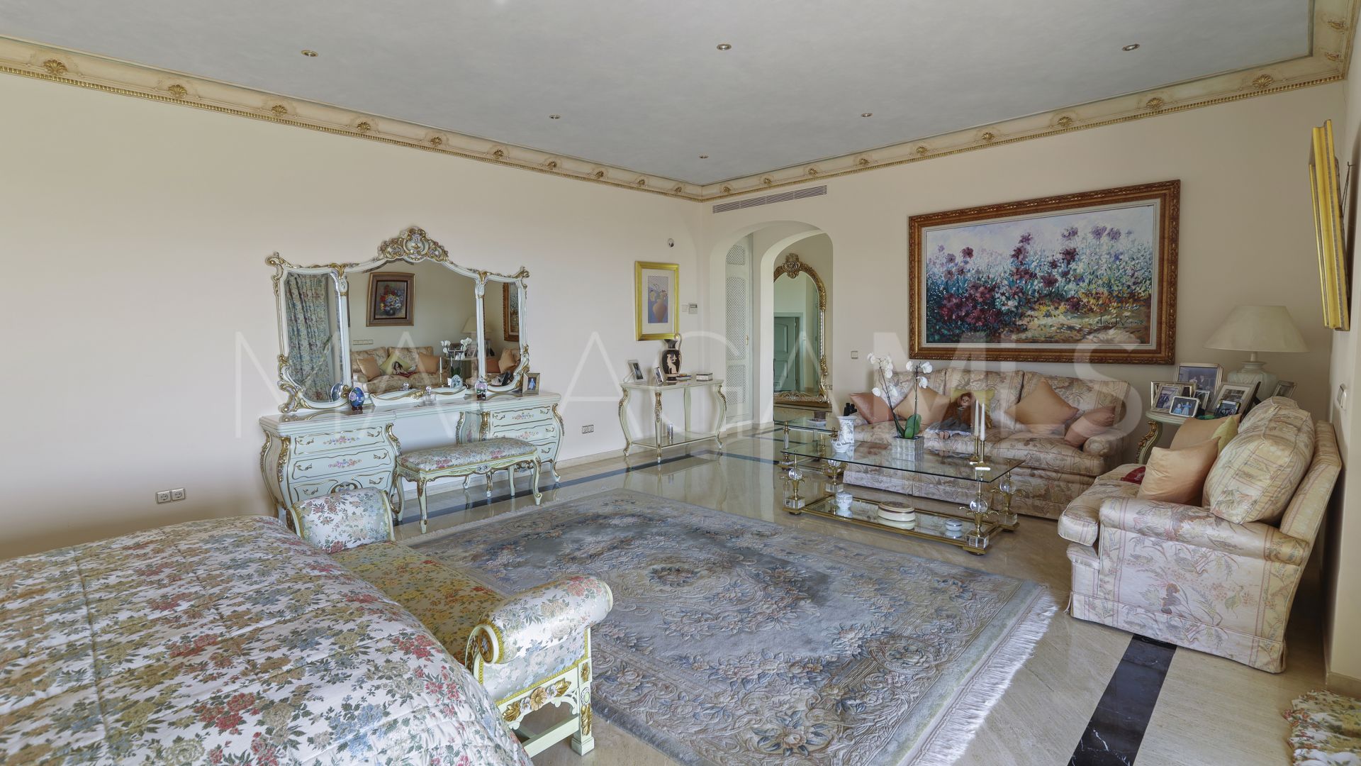 5 bedrooms villa in Paraiso Alto for sale