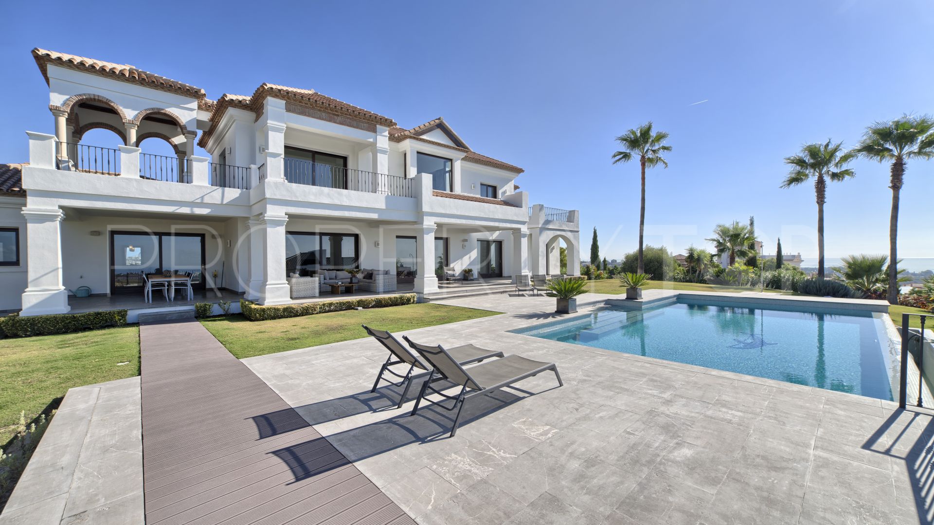 6 bedrooms villa in Los Flamingos Golf for sale