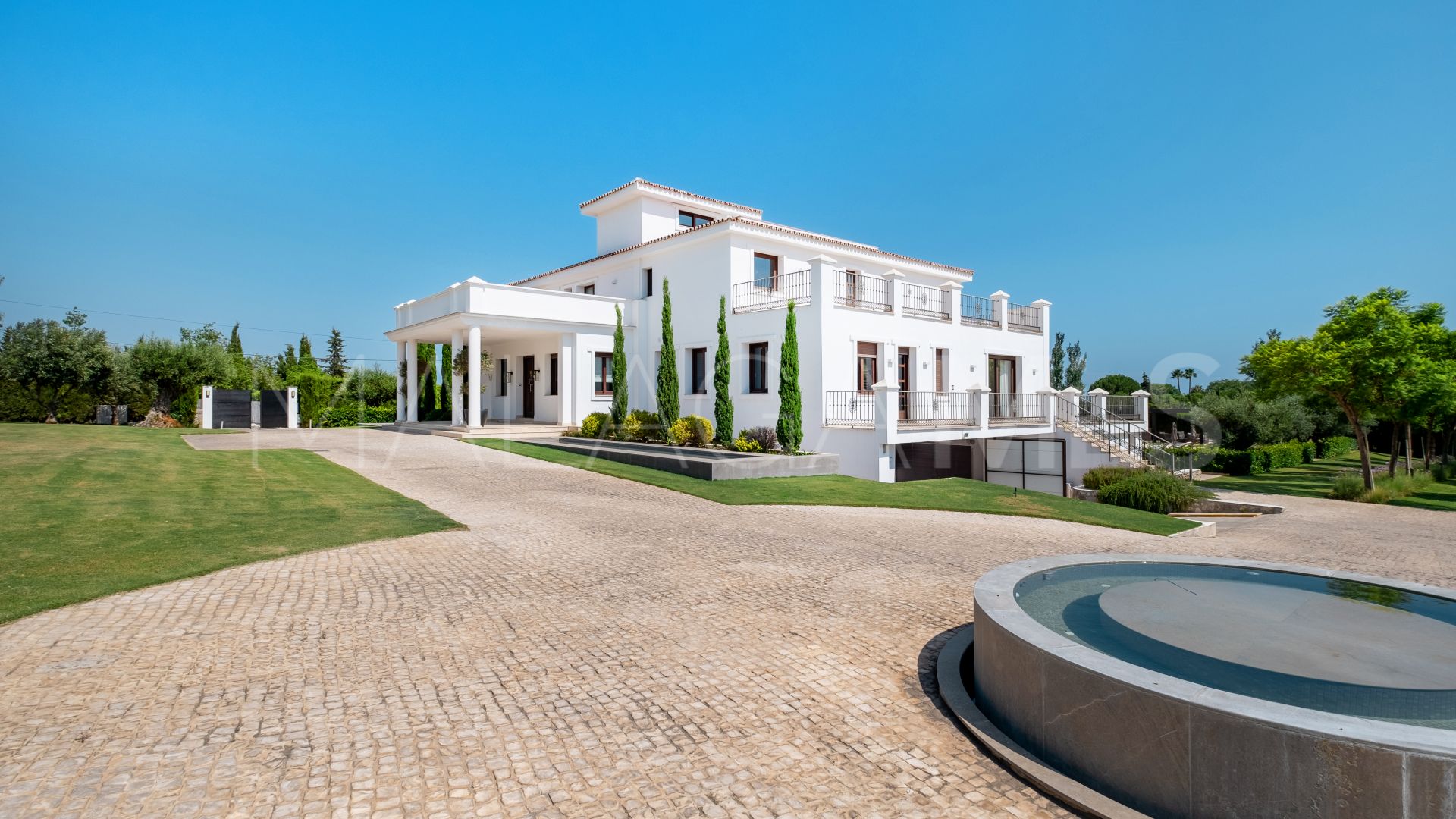 Guadalmina Alta, villa for sale with 6 bedrooms