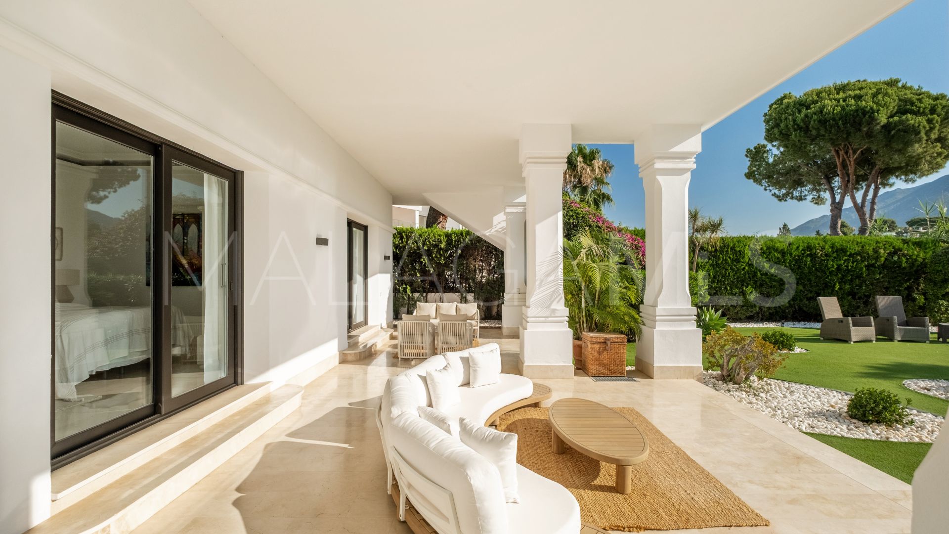 Villa with 7 bedrooms for sale in Aloha