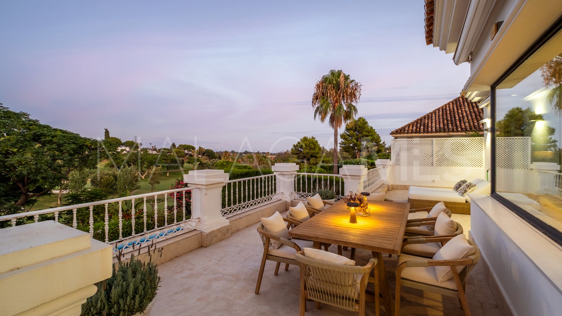 Villa with 7 bedrooms for sale in Aloha