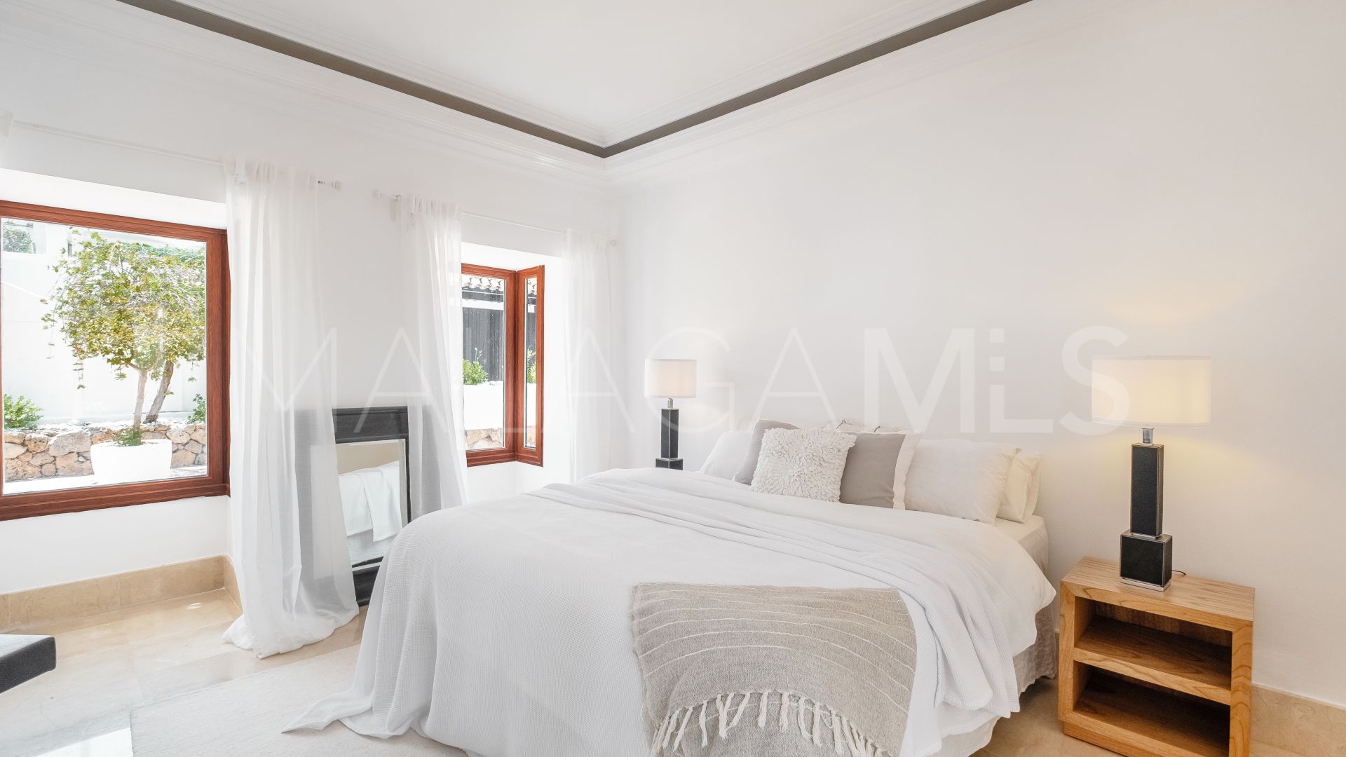 Villa with 7 bedrooms for sale in Aloha