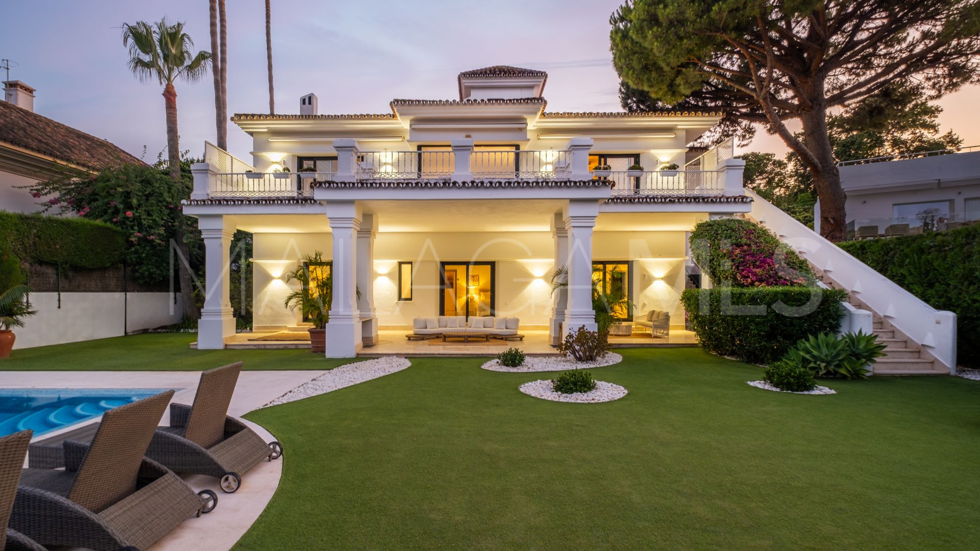 Villa with 7 bedrooms for sale in Aloha