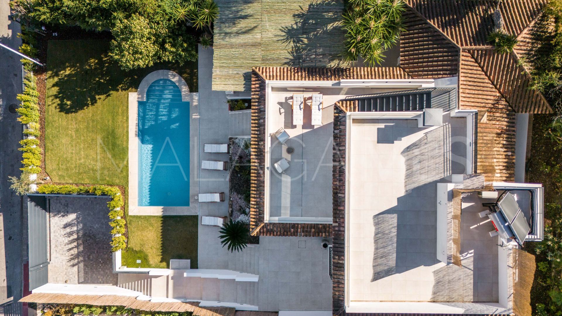 Villa for sale in Las Brisas