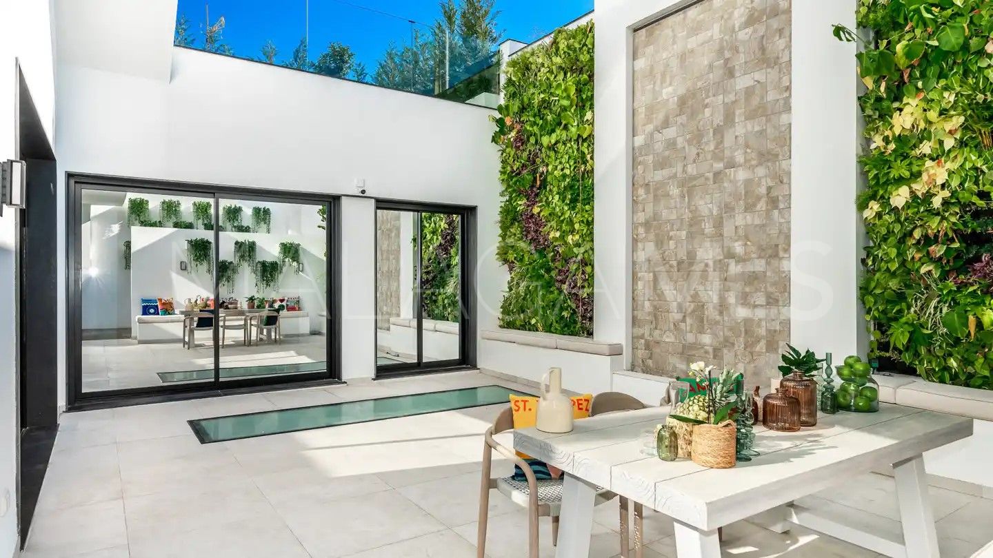 Beach Side Golden Mile villa for sale
