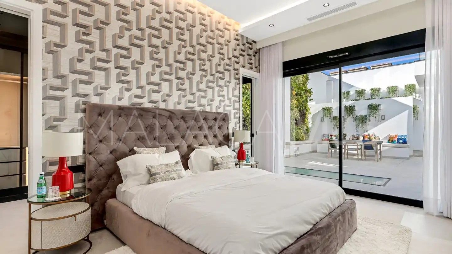 Beach Side Golden Mile villa for sale