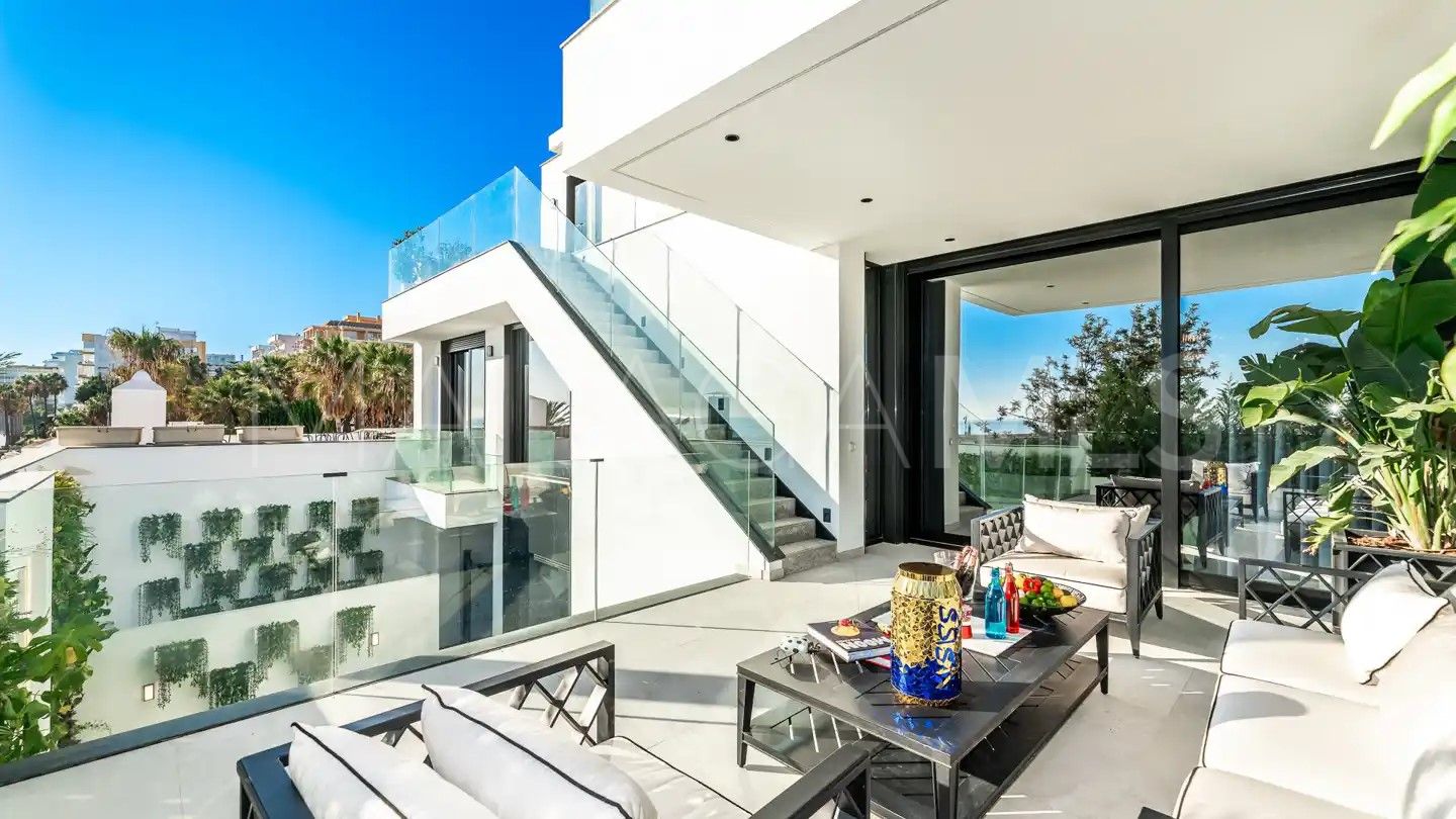 Beach Side Golden Mile villa for sale
