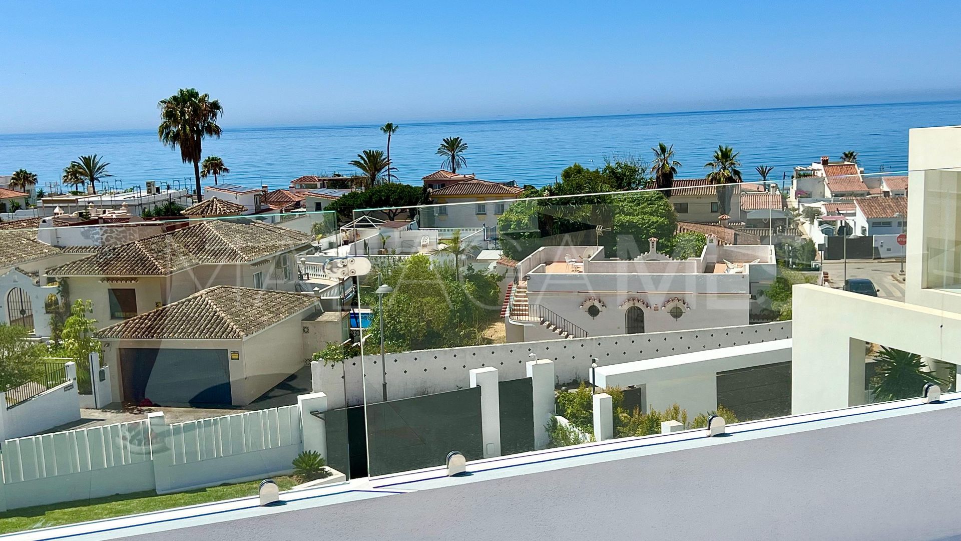 Elviria 6 bedrooms villa for sale