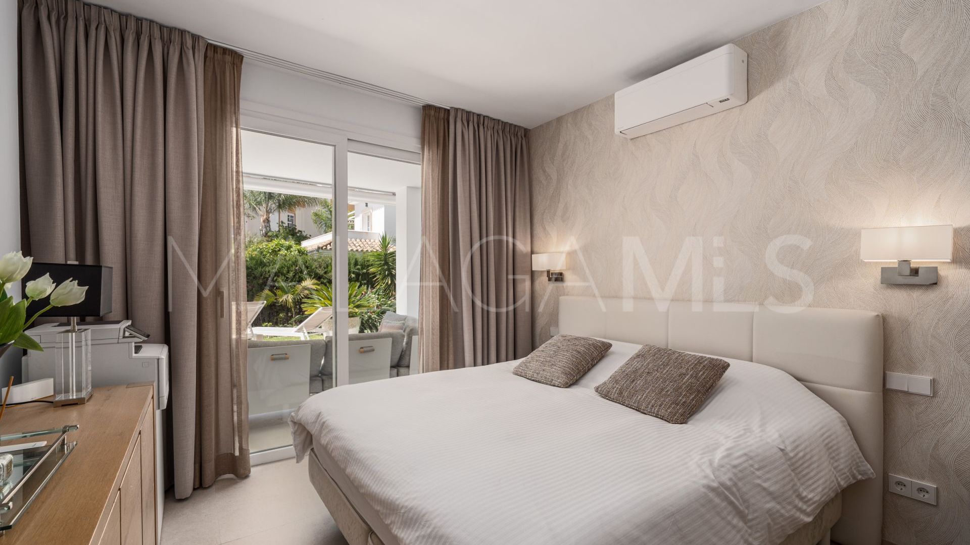 Villa for sale in Monte Biarritz