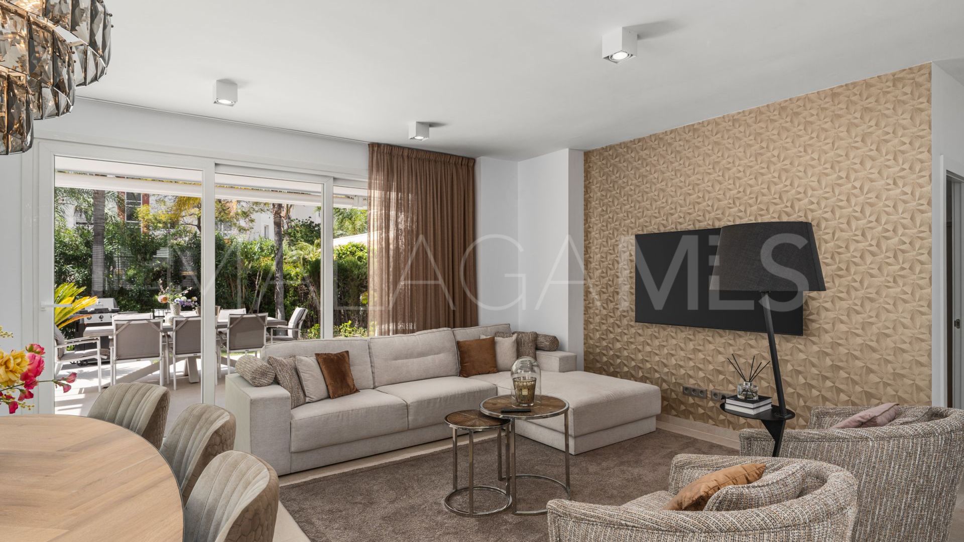 Villa for sale in Monte Biarritz