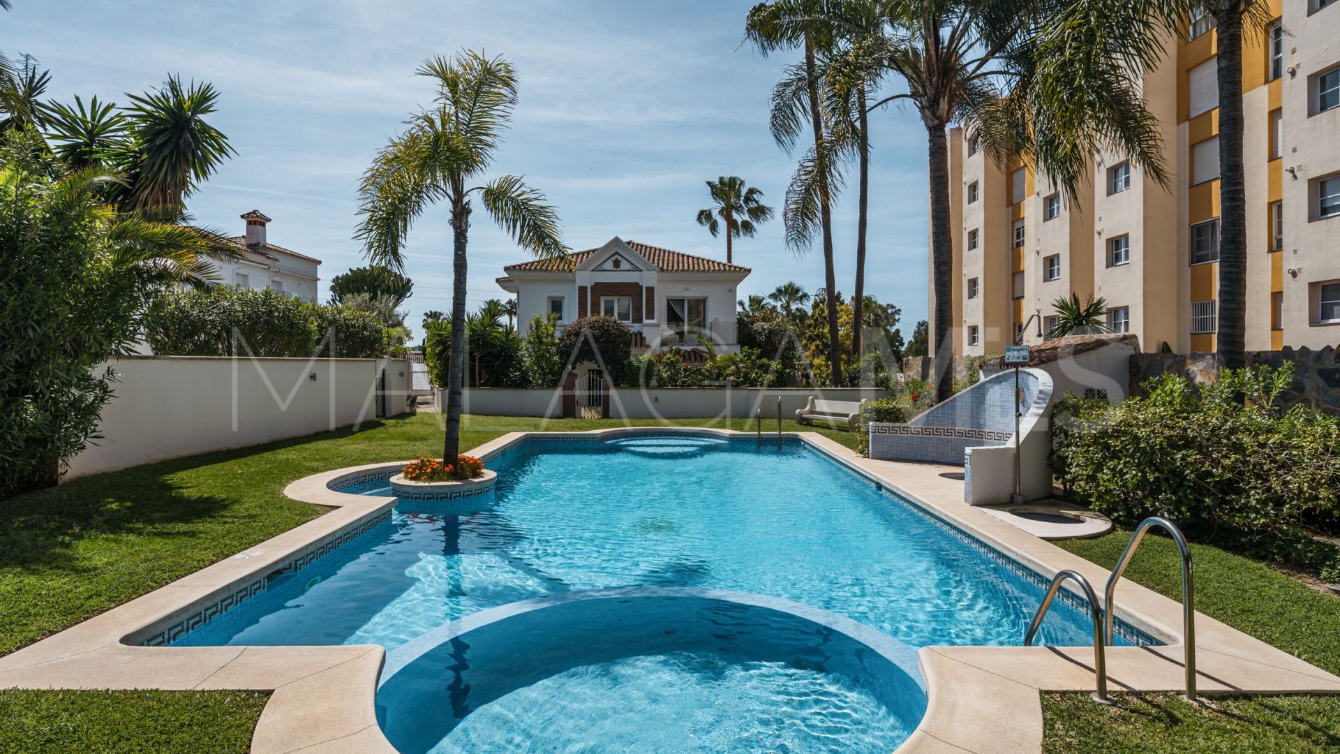 Villa for sale in Monte Biarritz