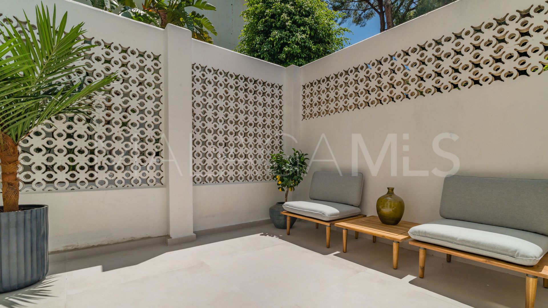 Ground floor duplex for sale in La Quinta