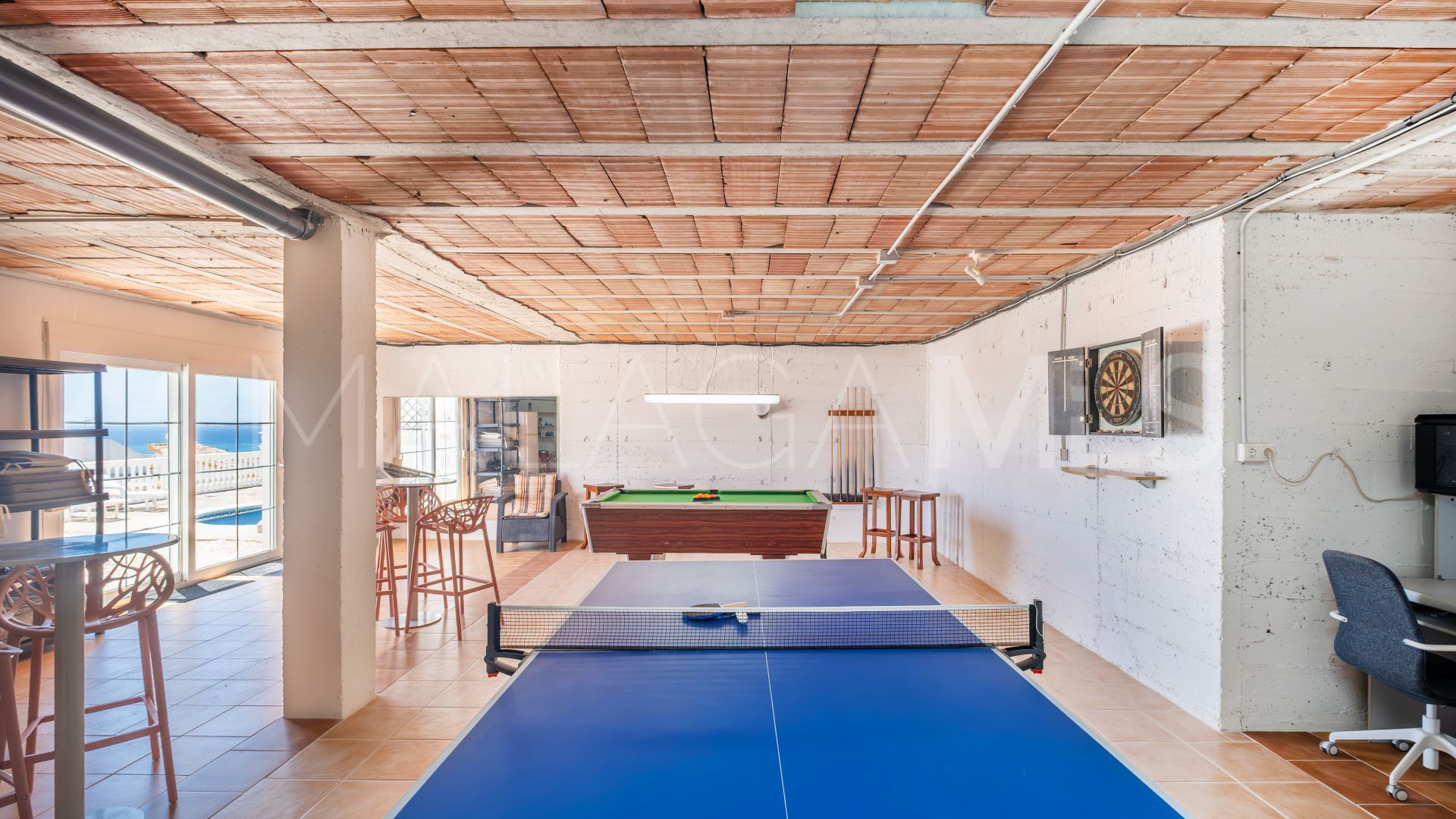 Villa for sale in Benalmadena