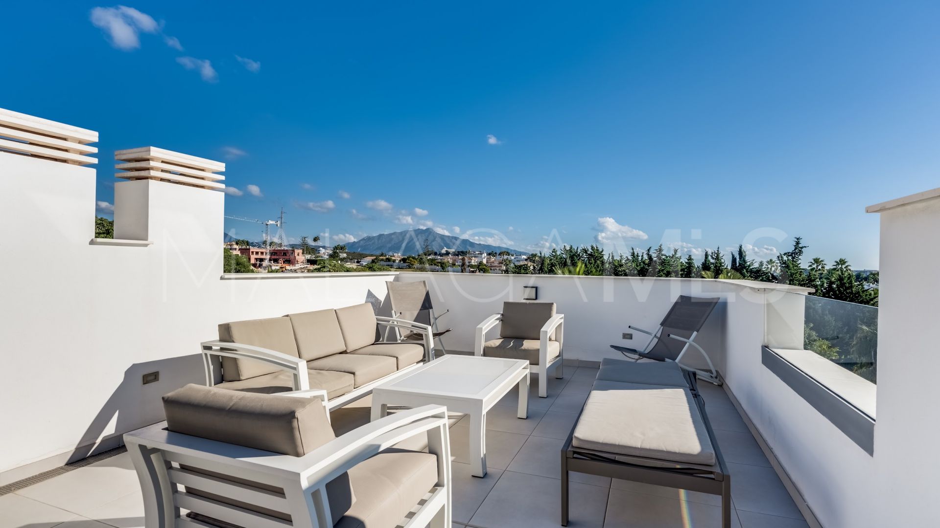 Radhus for sale in Bel Air