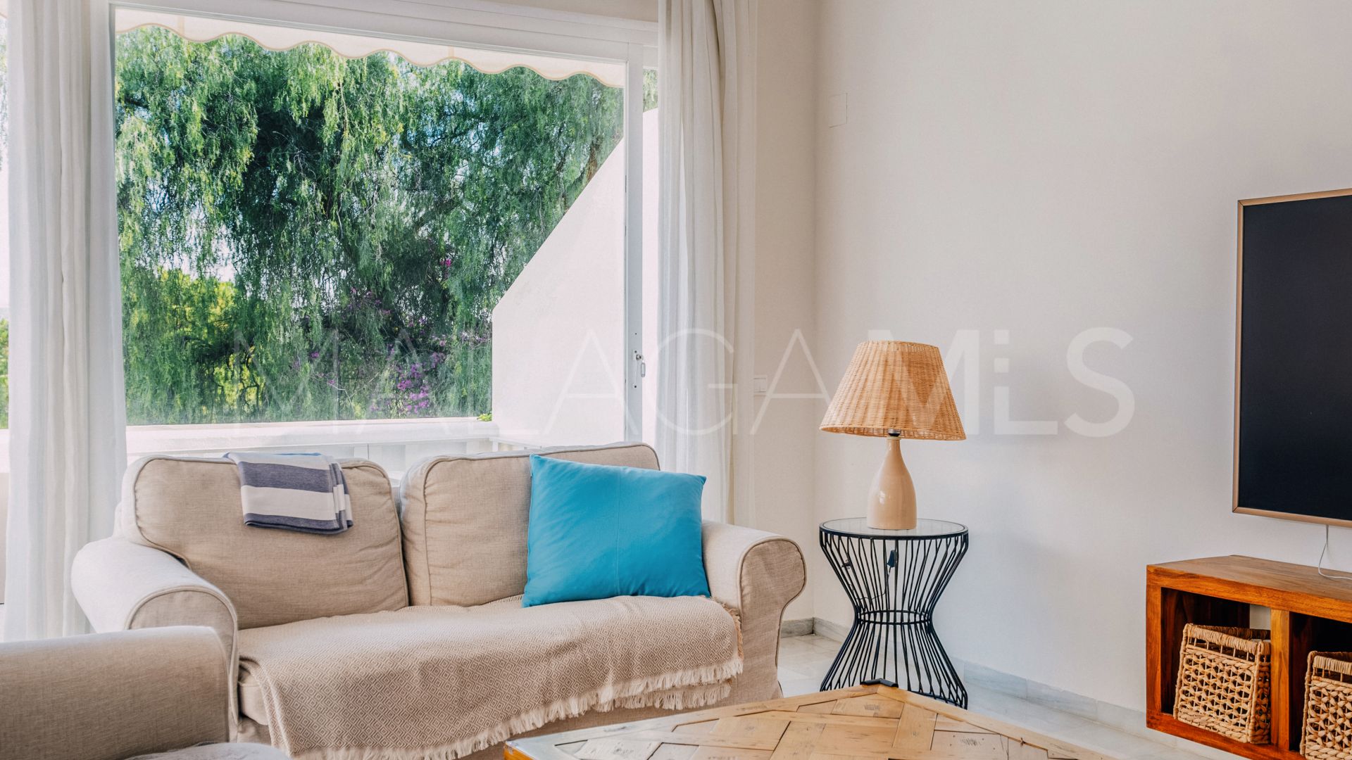 Altos de Aloha semi detached house for sale