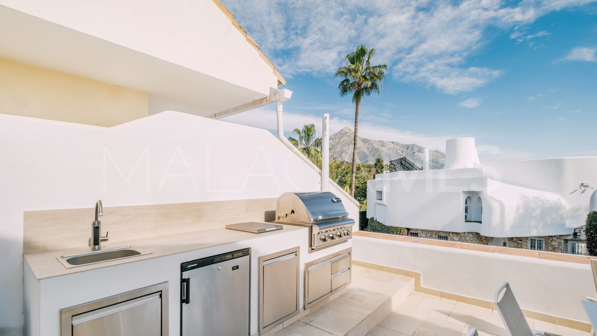 Altos de Aloha semi detached house for sale