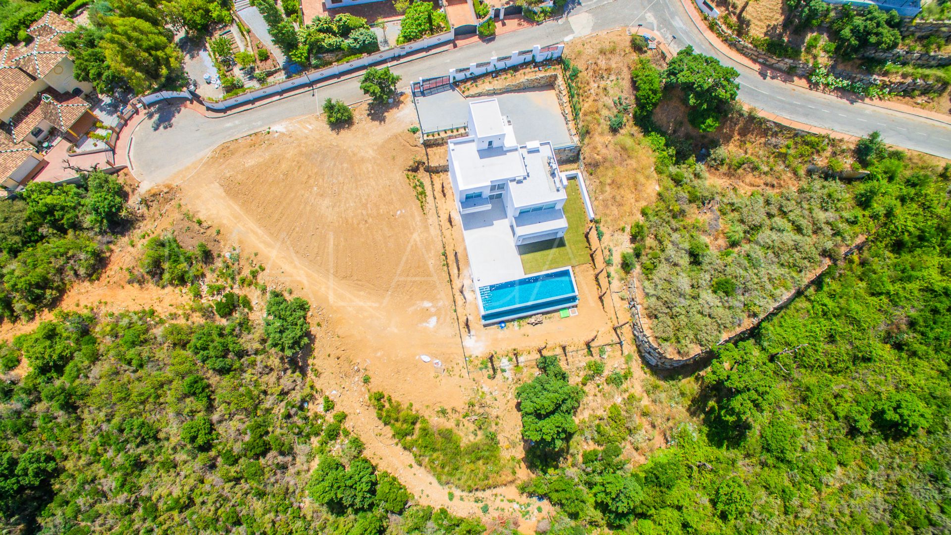 3 bedrooms villa in La Mairena for sale