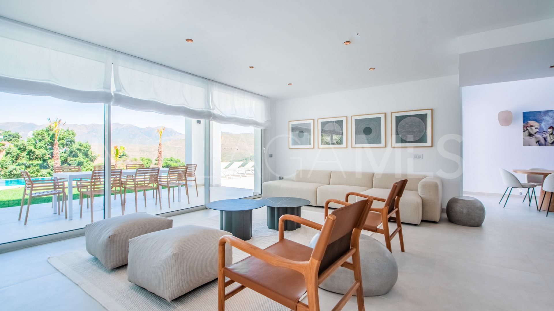 3 bedrooms villa in La Mairena for sale