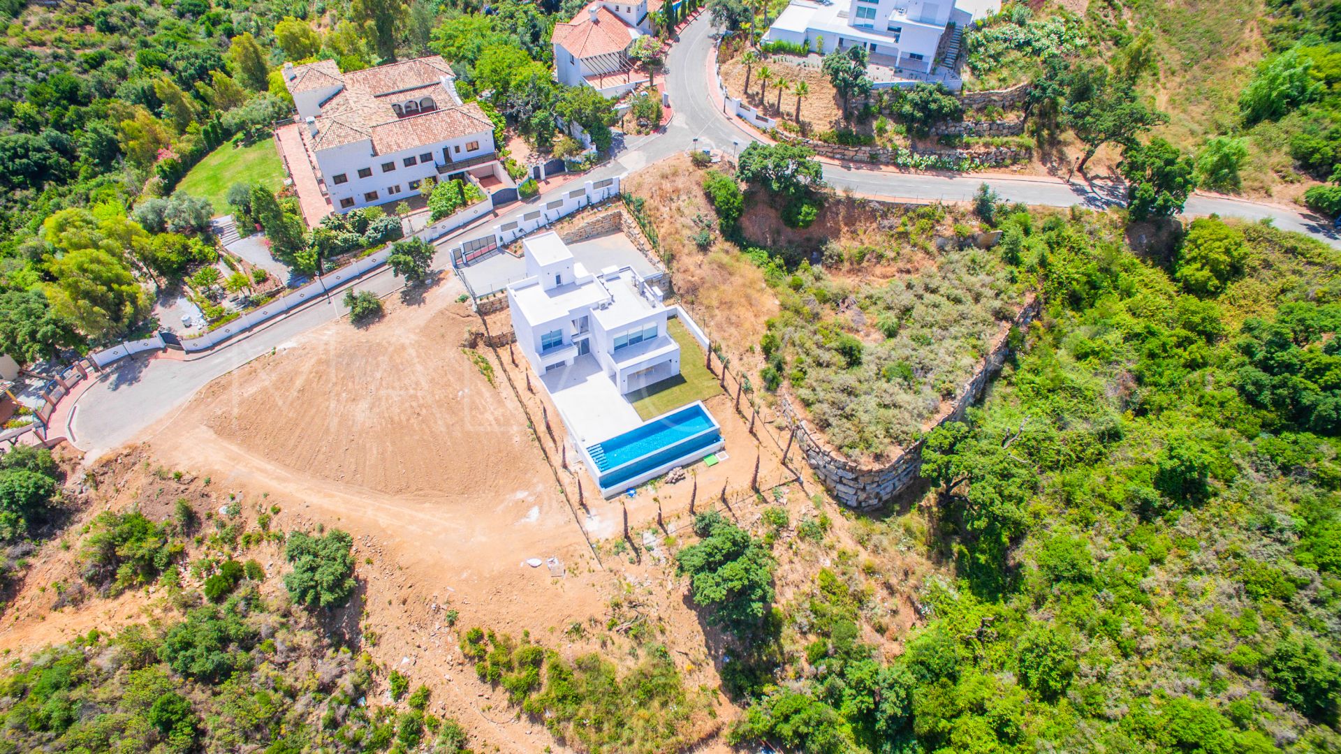 3 bedrooms villa in La Mairena for sale