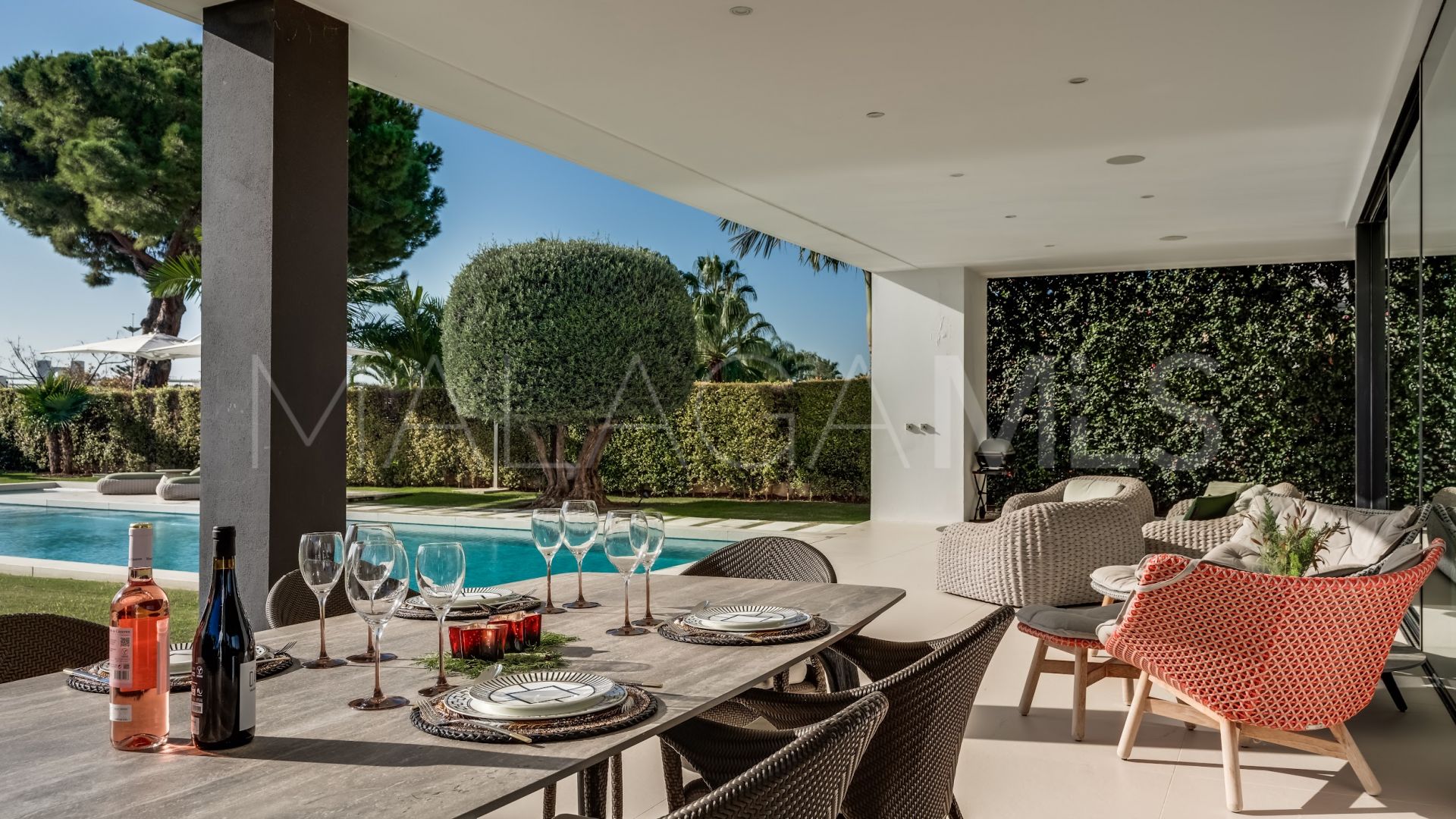Villa for sale in Las Lomas del Marbella Club