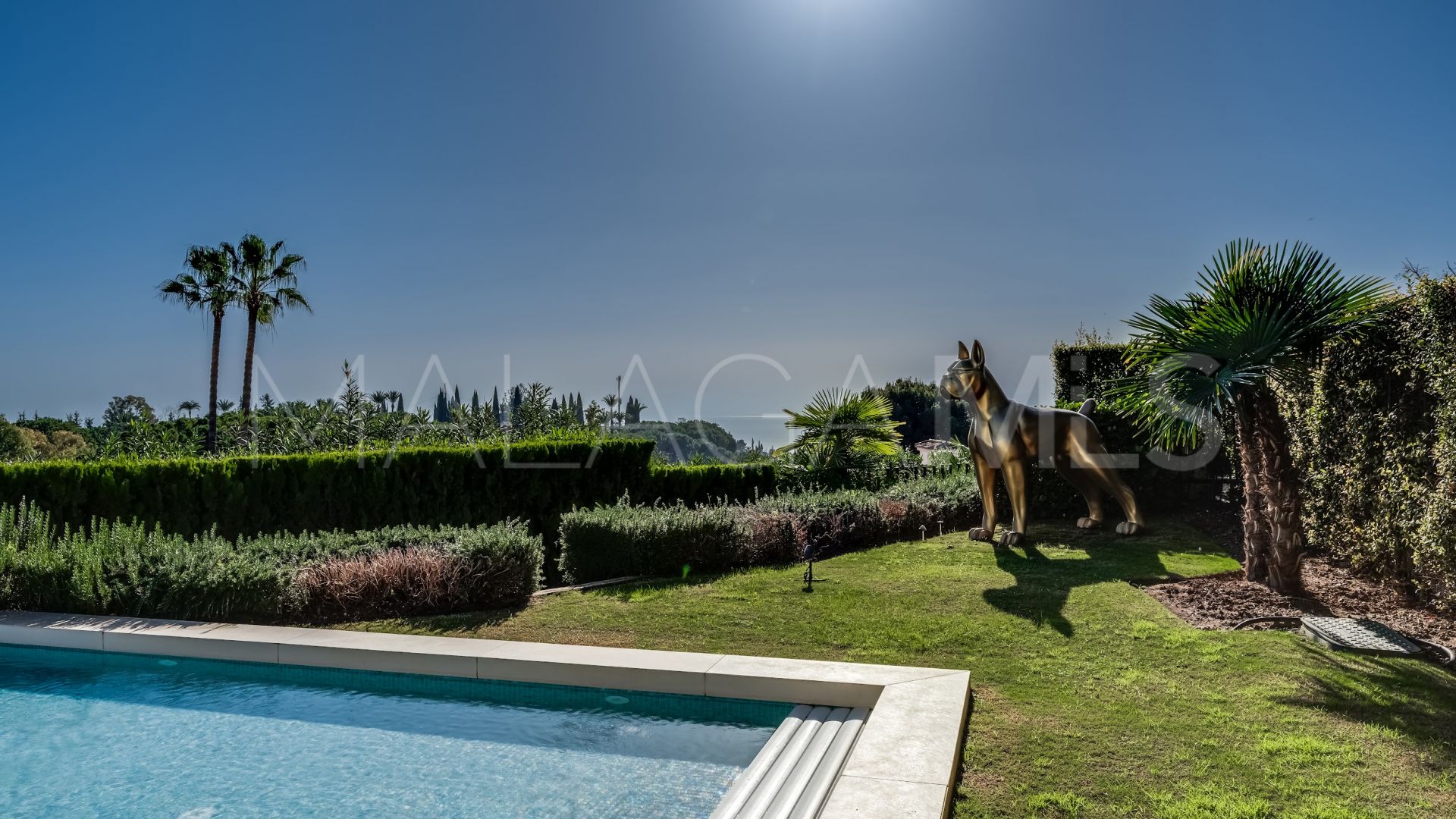 Villa for sale in Las Lomas del Marbella Club