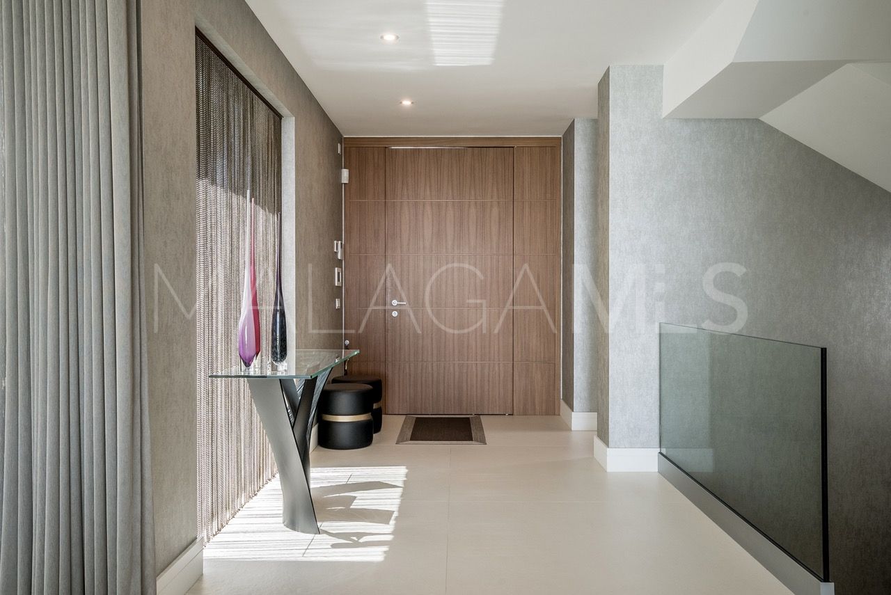 Villa for sale in Las Lomas del Marbella Club
