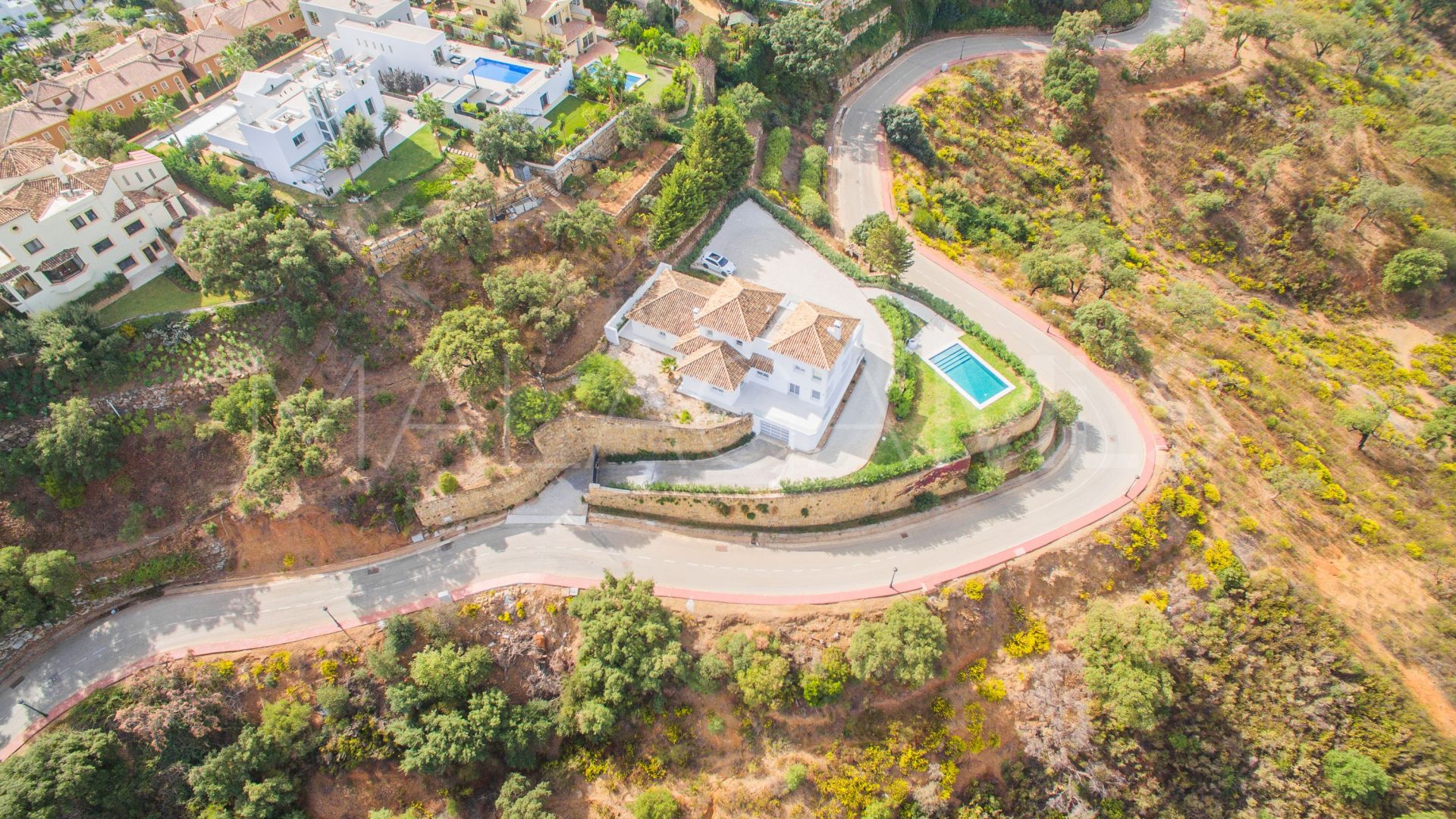 Villa for sale in La Mairena