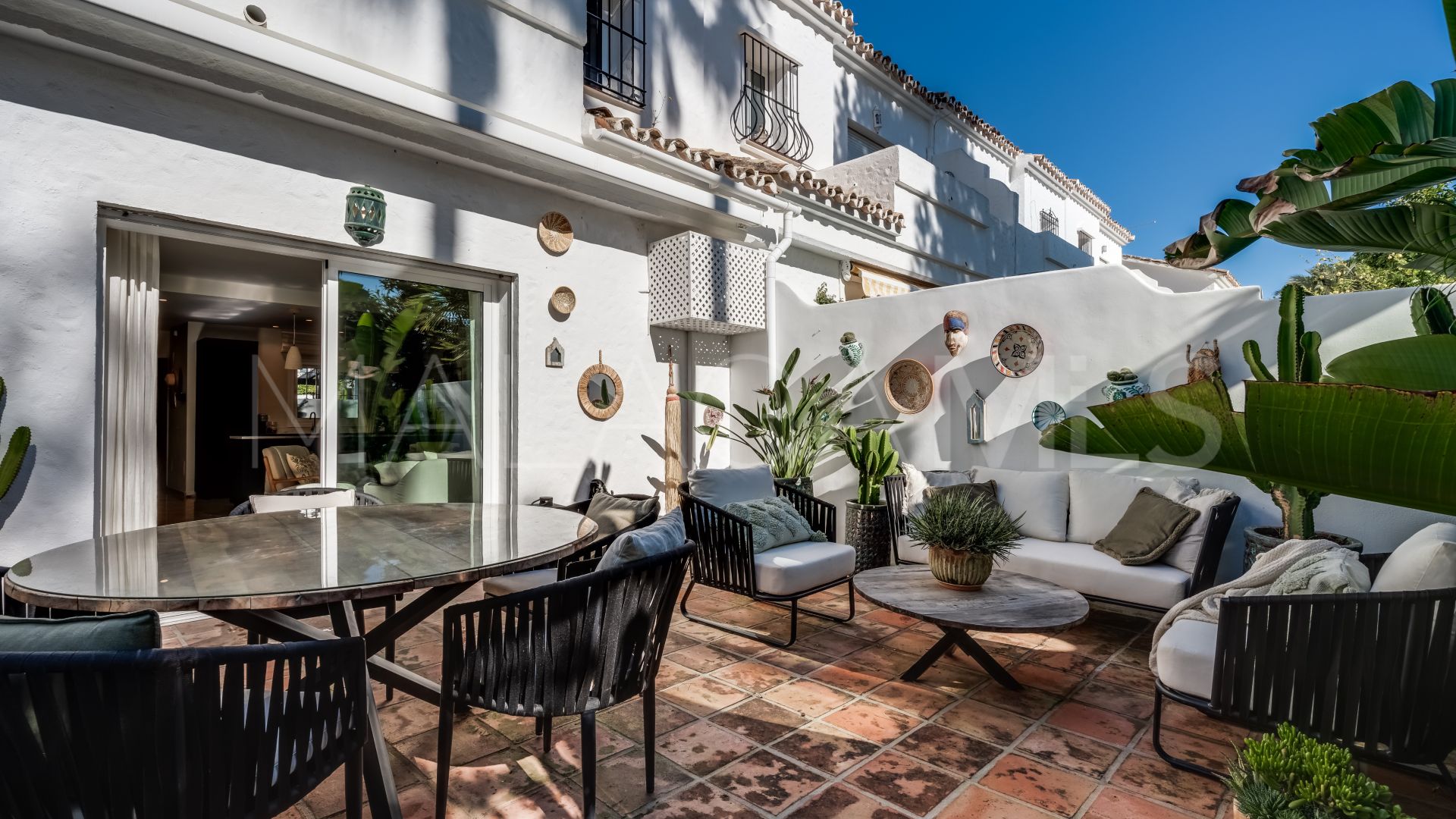 Maison de ville for sale in Los Naranjos Country Club