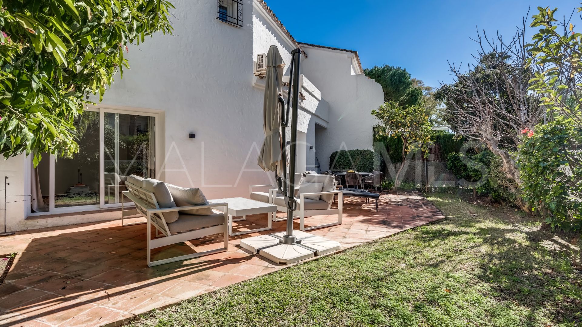 Maison de ville for sale in Los Naranjos Country Club
