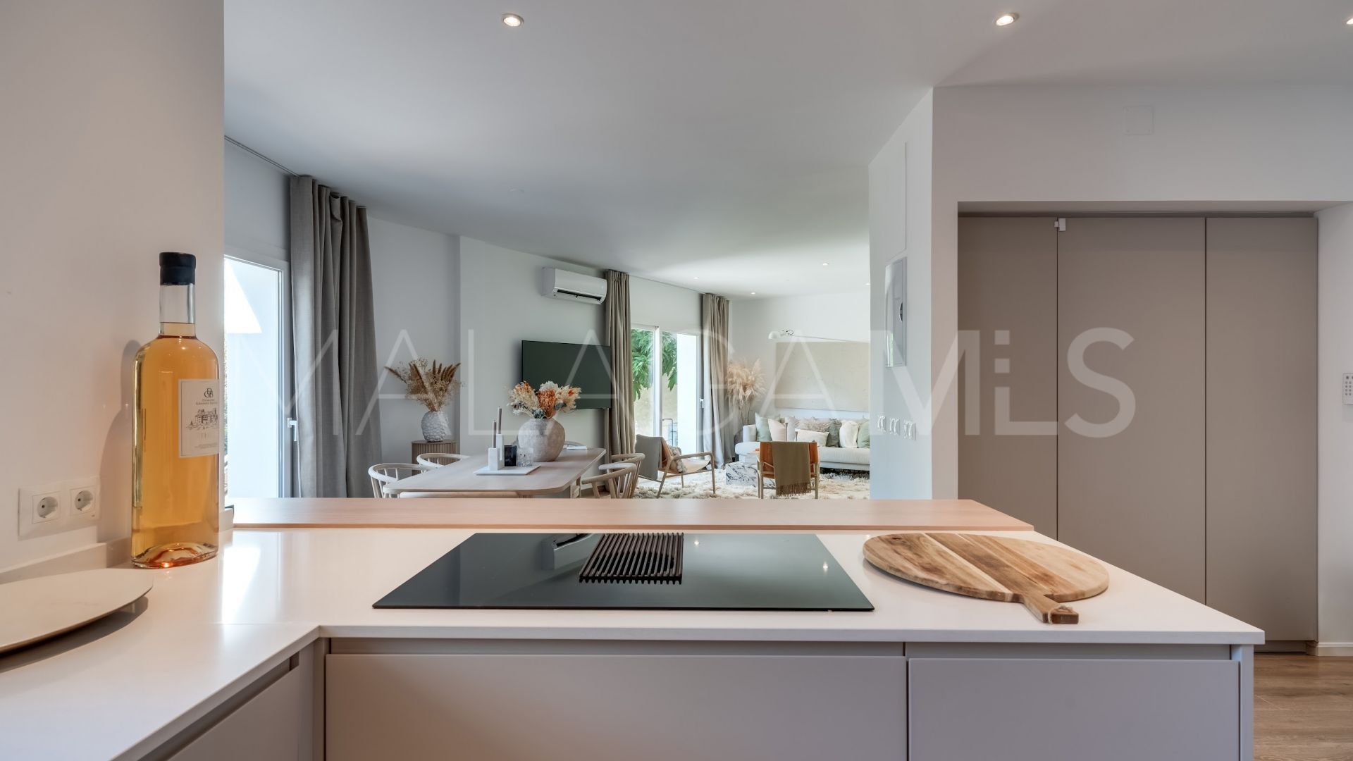 Maison de ville for sale in Los Naranjos Country Club