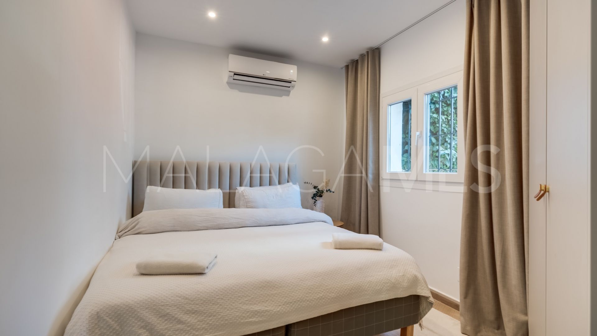 Maison de ville for sale in Los Naranjos Country Club