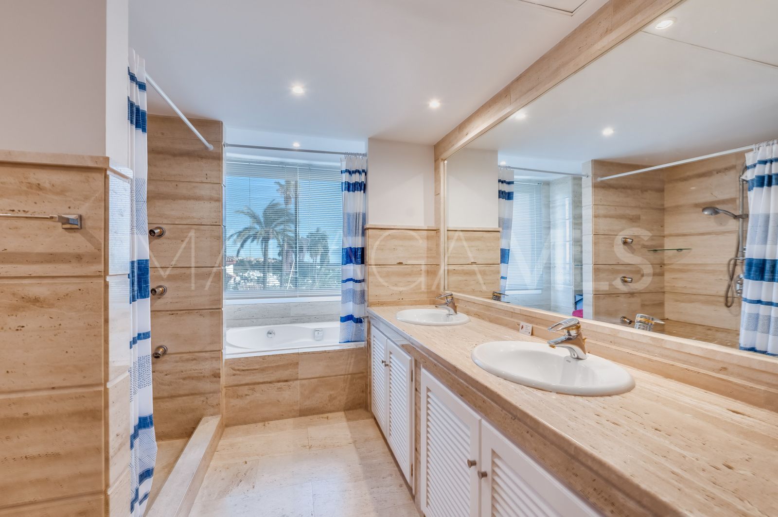 Appartement for sale in Nueva Andalucia