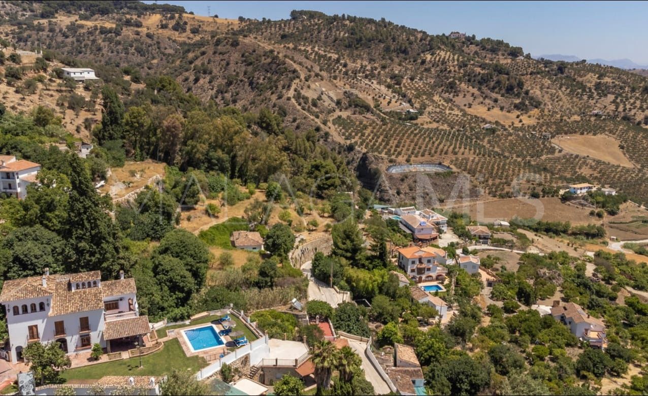 Villa a la venta in Casarabonela