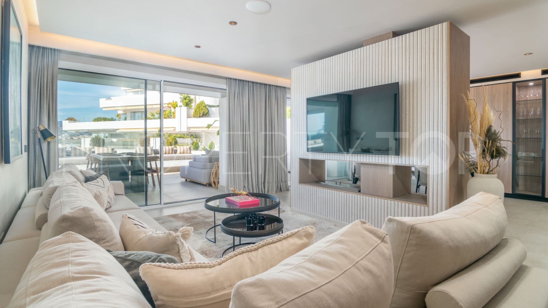 Apartment with 3 bedrooms for sale in Las Lomas de Marbella