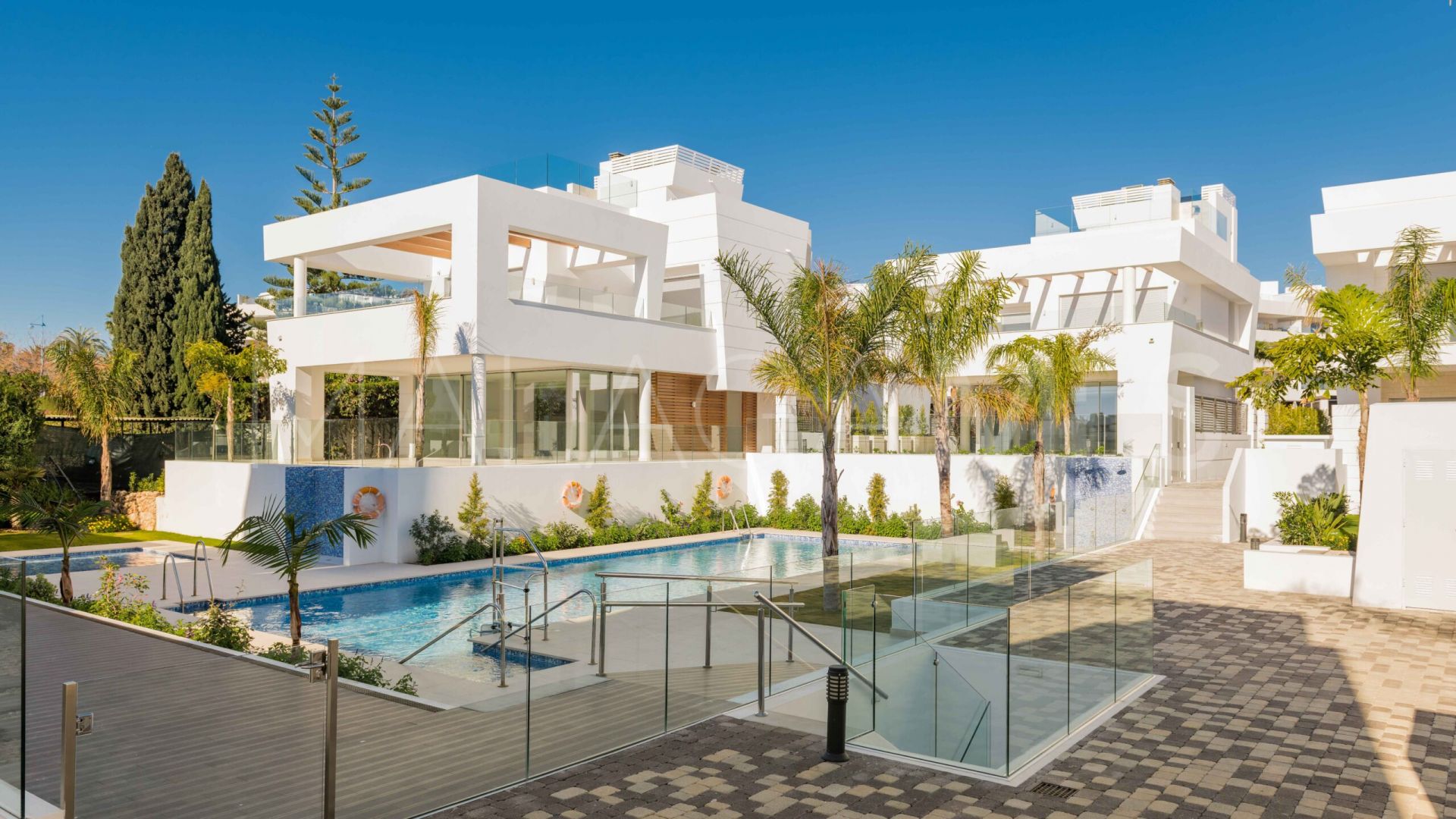 Villa jumelée for sale in Nueva Alcantara