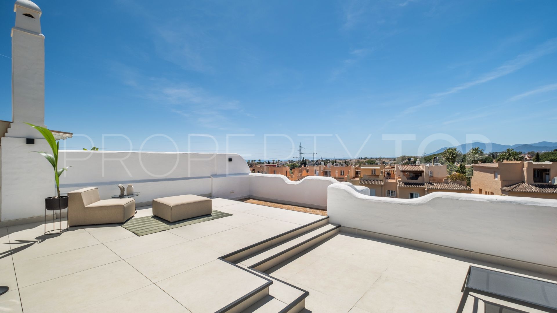 For sale duplex penthouse in Jardines de Sierra Blanca