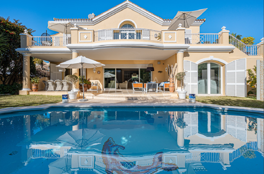 Villa for sale in Marbella Golden Mile